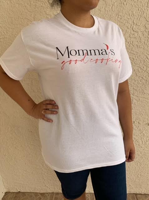 Momma's Good Cooking Short Sleeve T-shirt (Unisex): Modeled by a Woman