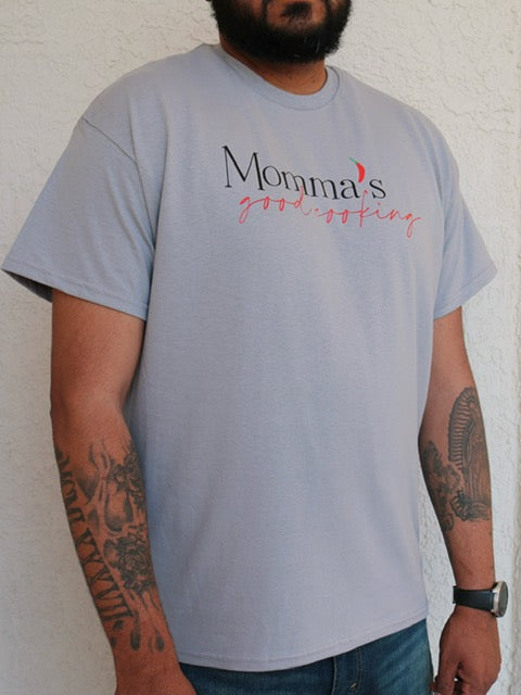 Momma's Good Cooking Short Sleeve T-shirt (Unisex): Modeled by a Man